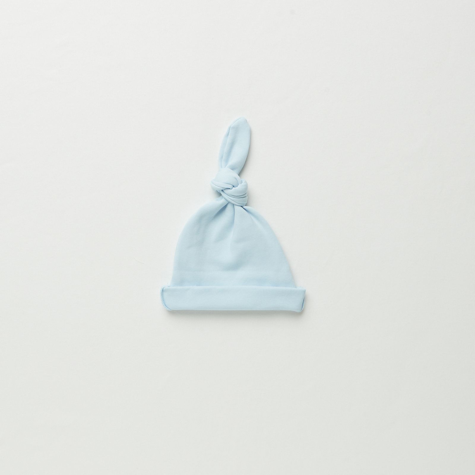 Cappello Basico A24 in Cotone ed Elastan, Morbido e Confortevole per Bambini, Ideale per Ogni Stagione.