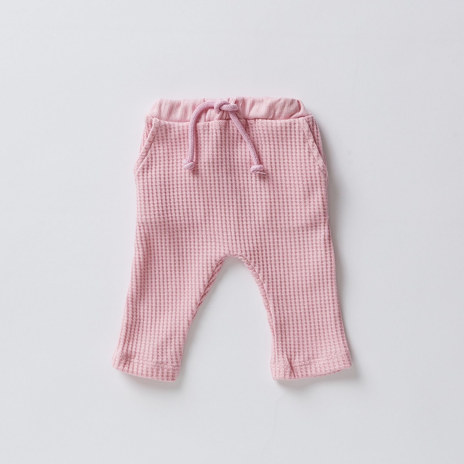 Pantalone Wafer: Il Mix Perfetto di Stile e Confort per le Avventure dei Piccoli!