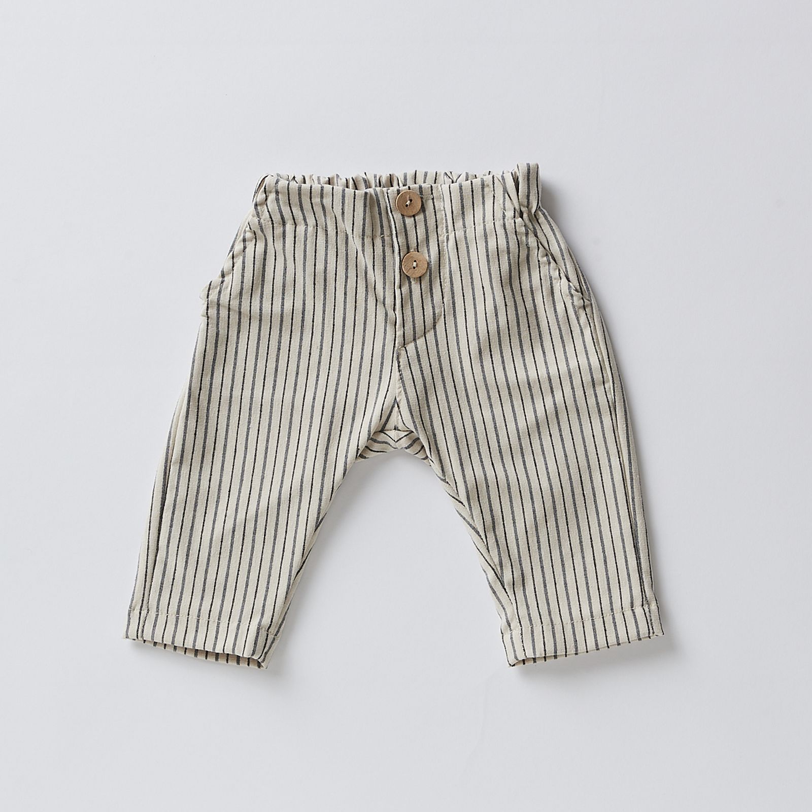 Pantalone Tela Aprea per piccole avventure all'insegna del comfort e dello stile italiano